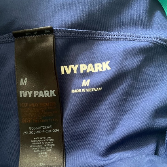 Ivy Park Two‎ Tone Blue Teal Leggings Size Medium - Picture 5 of 6